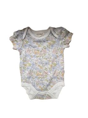 Rabbit + Bear Pastel Floral Baby One-Piece | 3-6 Months | Infant | Retro style